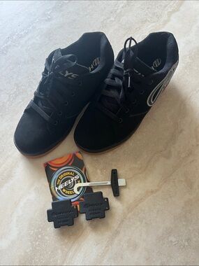 NWOB Heelys Black Skate Sneakers with White Logo Accents